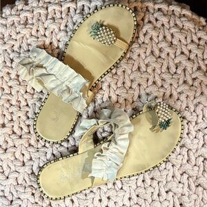 Women's Ruffled Sandals with Pineapple Accent